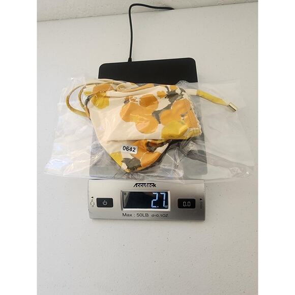 Peony Swimwear Bikini Bottoms Womens 6 Yellow Lemon Print String Tie Side - Picture 14 of 14